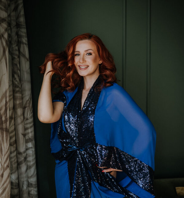 Luksusowe kimono damskie, peniuar "Dziewięć i pół tygodnia" MIDI