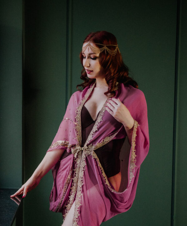 Olśniewające kimono "Cień wątpliwości" MIDI